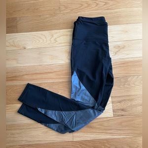 Yoga democracy leggings